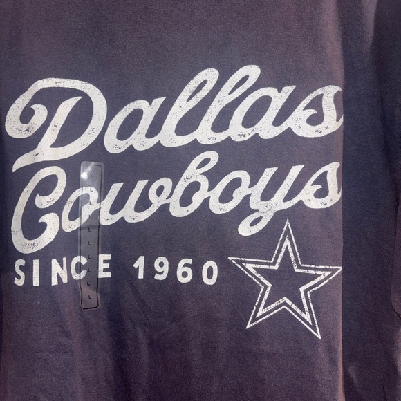 ’47 Brand Dallas Cowboys Size Large Graphic Tee Shirt NFL NWT $40 Distressed - Picture 3 of 7